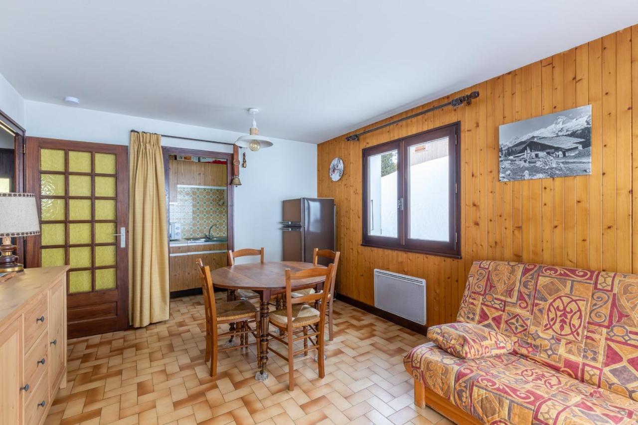 Apartment With Terrace At The Foot Of The Slopes La Clusaz Eksteriør billede
